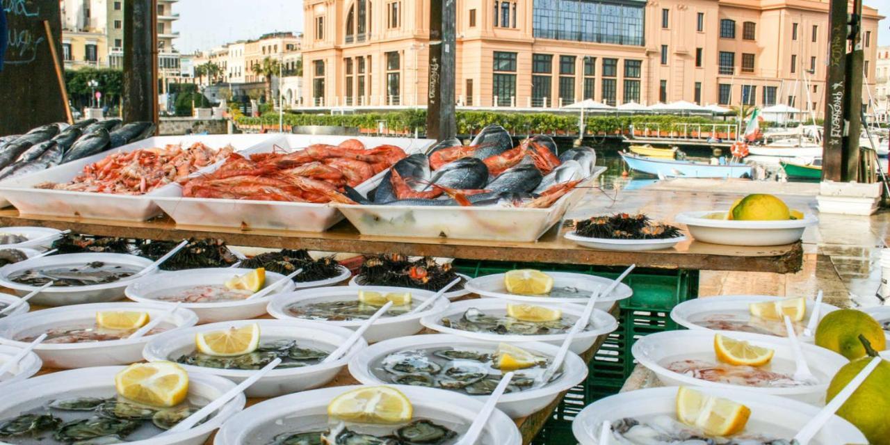 Residenze Benedetto Croce Hotel Bari Bagian luar foto